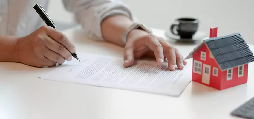 How We Calculate Your Sell House in Foreclosure Offer in Rockville Centre, New York?